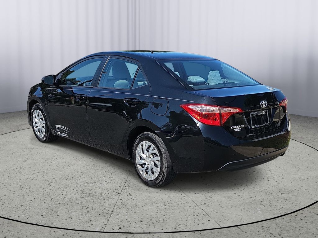 Used 2018 Black Toyota LE image 5