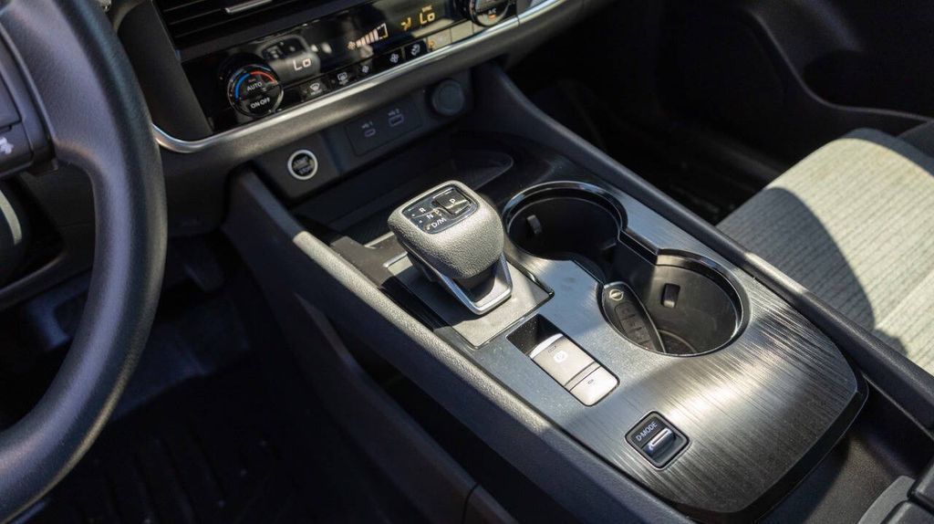 Used 2023 Nissan Rogue SV 4D Sport Utility