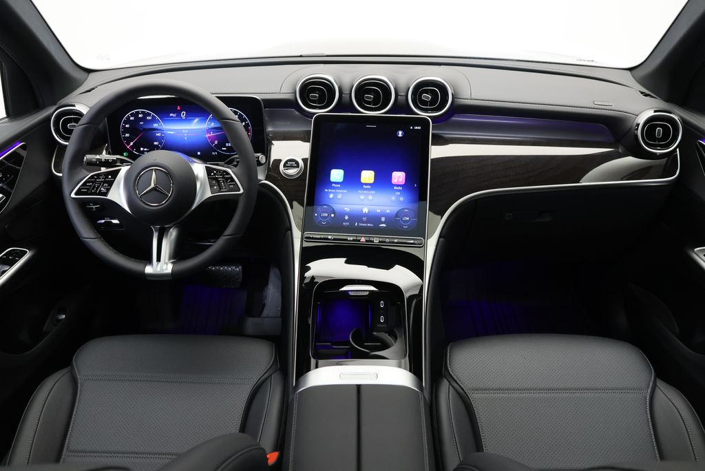 Thumbnail: 2027 Mercedes-Benz GLC - 18