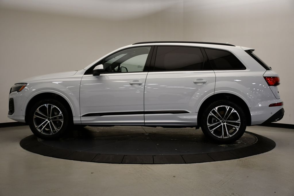 Thumbnail: 2026 Audi Q7 - 2