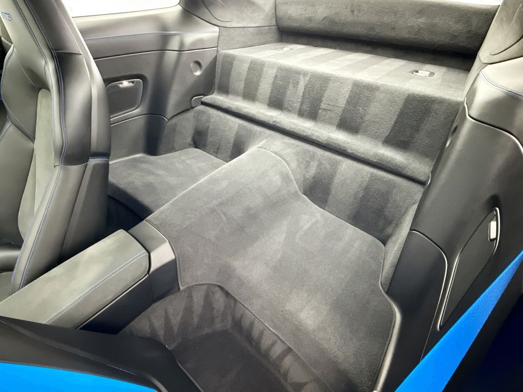 Thumbnail: 2024 Porsche 911 - 19