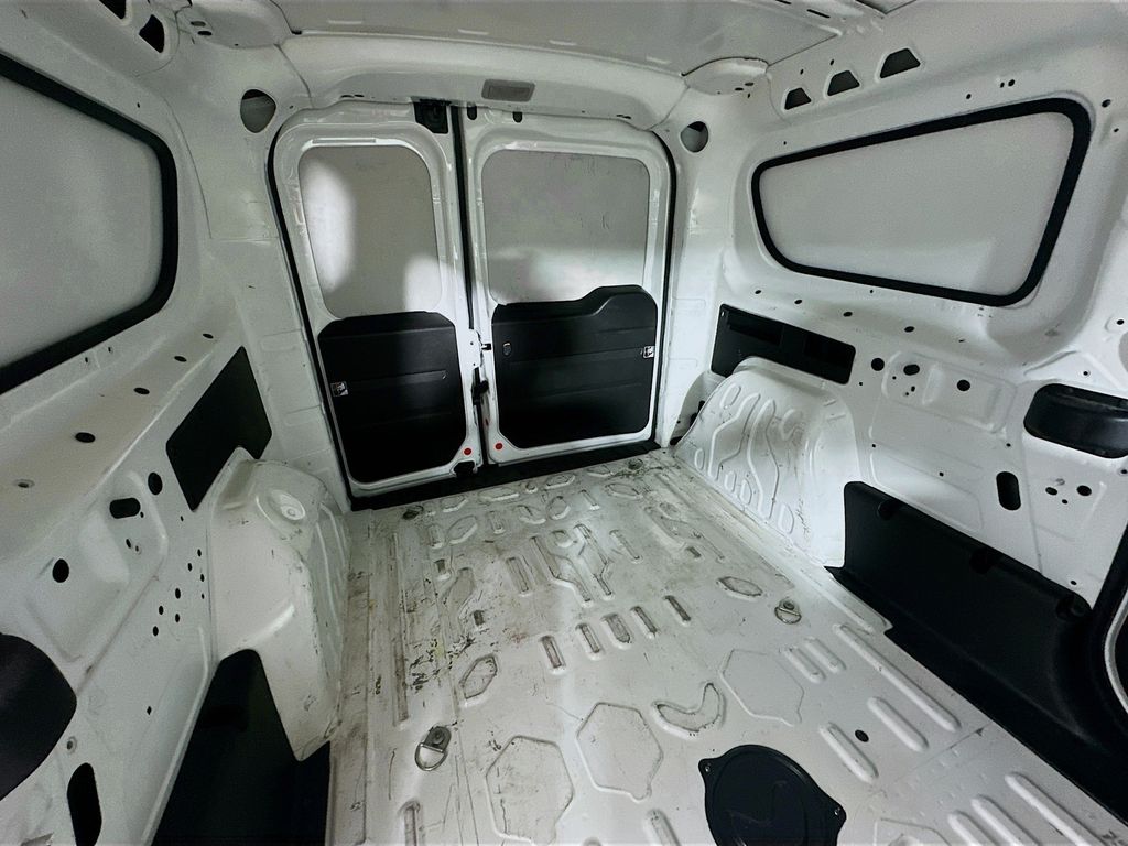 Used 2020 White Ram Tradesman image 13