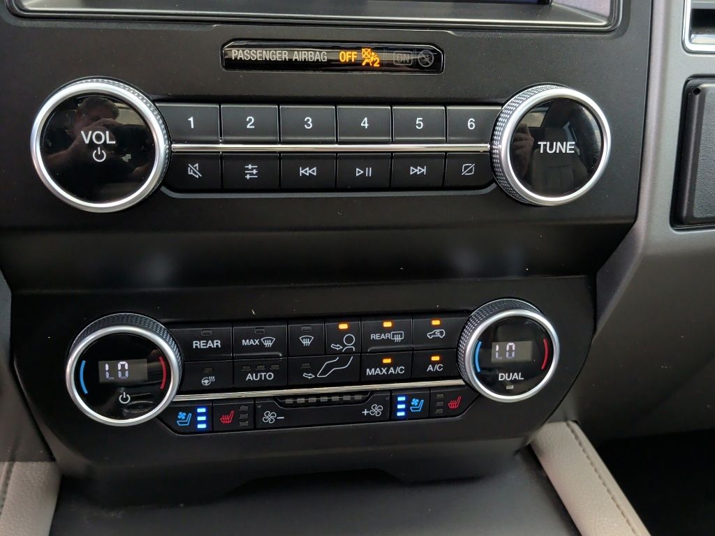 2021 Ford Expedition Max XLT White at Toyota of Victoria