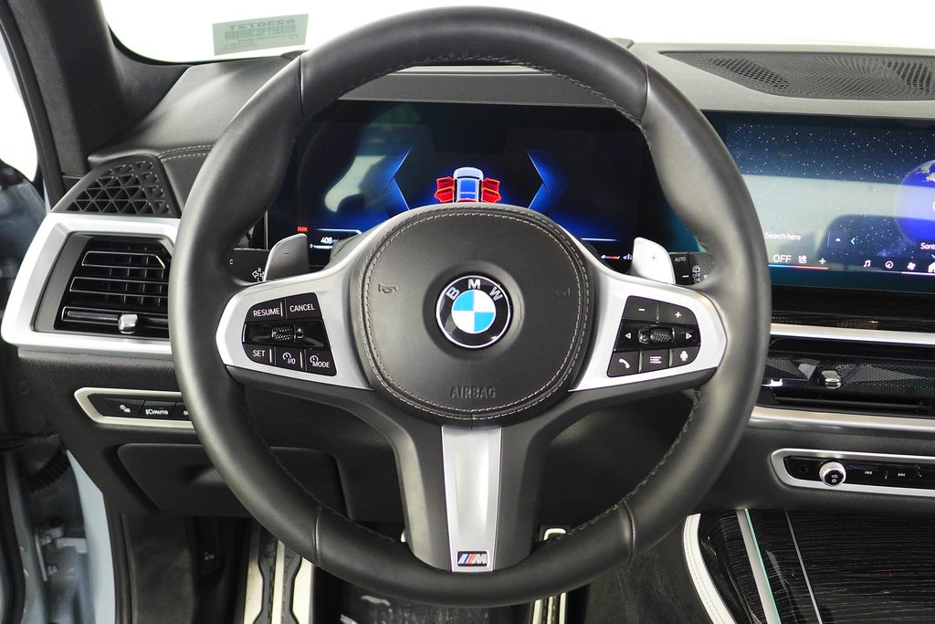 Thumbnail: 2024 BMW X7 - 29