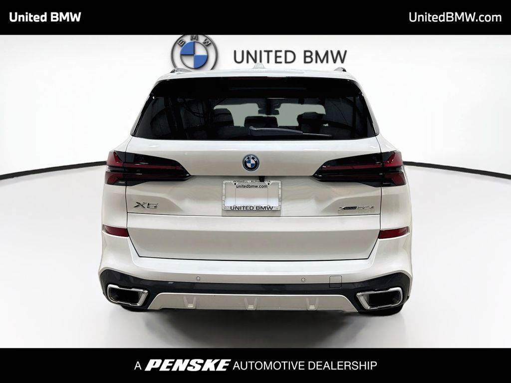 Thumbnail: 2026 BMW X5 - 6