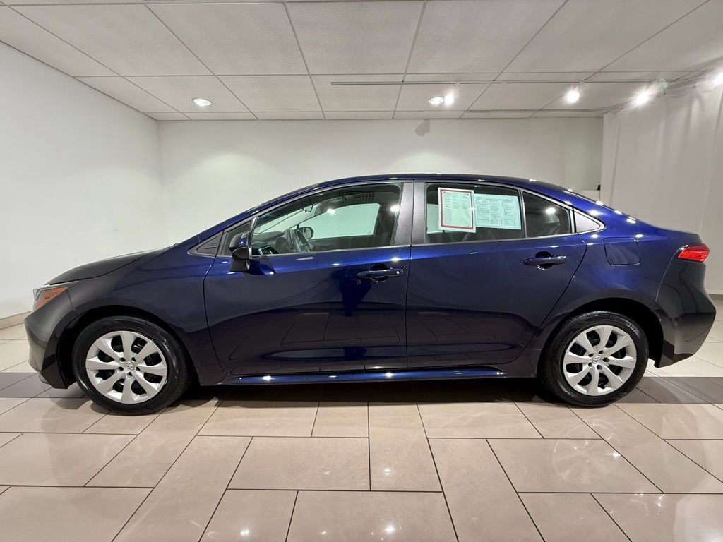 Thumbnail: 2024 Toyota Corolla - 2