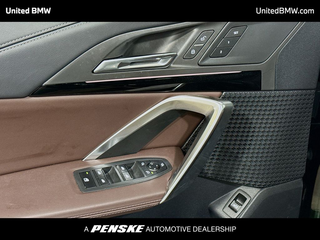 Thumbnail: 2025 BMW X1 - 3