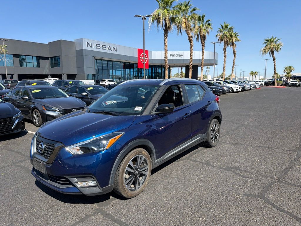 2020 Nissan Kicks SR