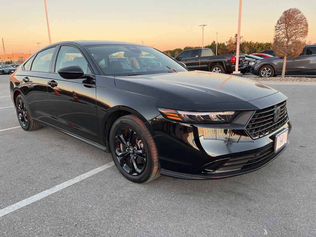 Thumbnail: 2025 Honda Accord - 3