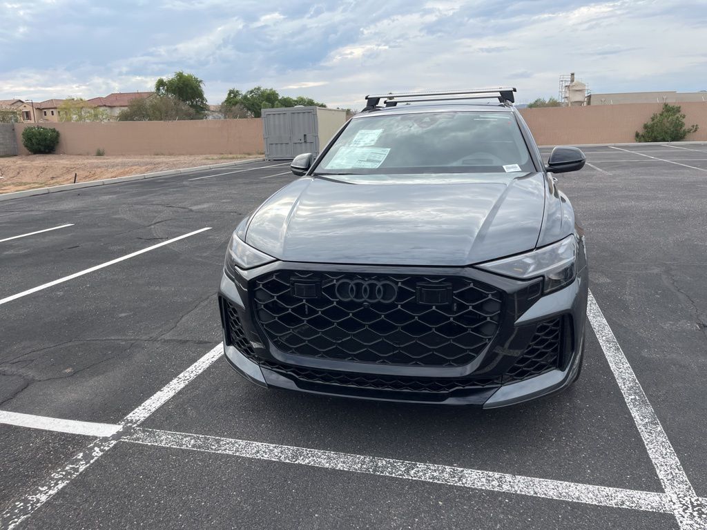 Thumbnail: 2026 Audi RS Q8 - 2