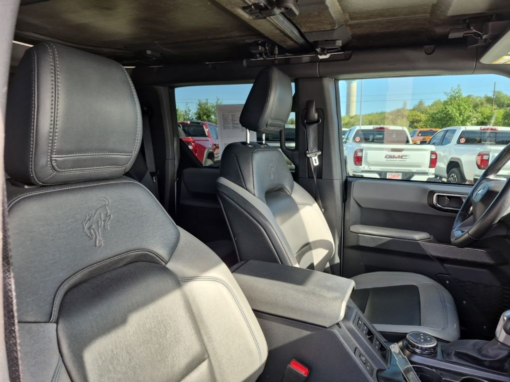 Used Car 2022 Ford Bronco  Black Diamond For Sale Under $35,000 In Austin, Texas