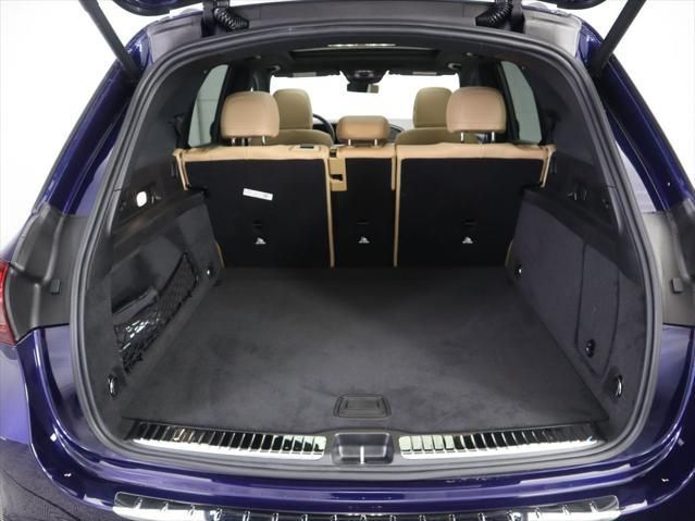 Thumbnail: 2026 Mercedes-Benz GLE - 30