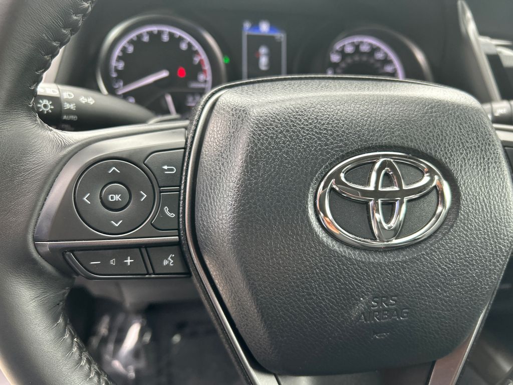 2023 Toyota Camry SE 13