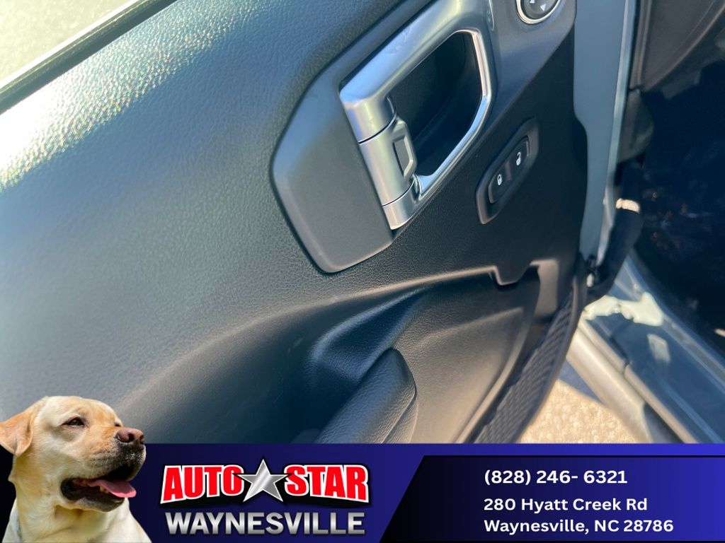 new 2026 Jeep Wrangler car, priced at $50,686