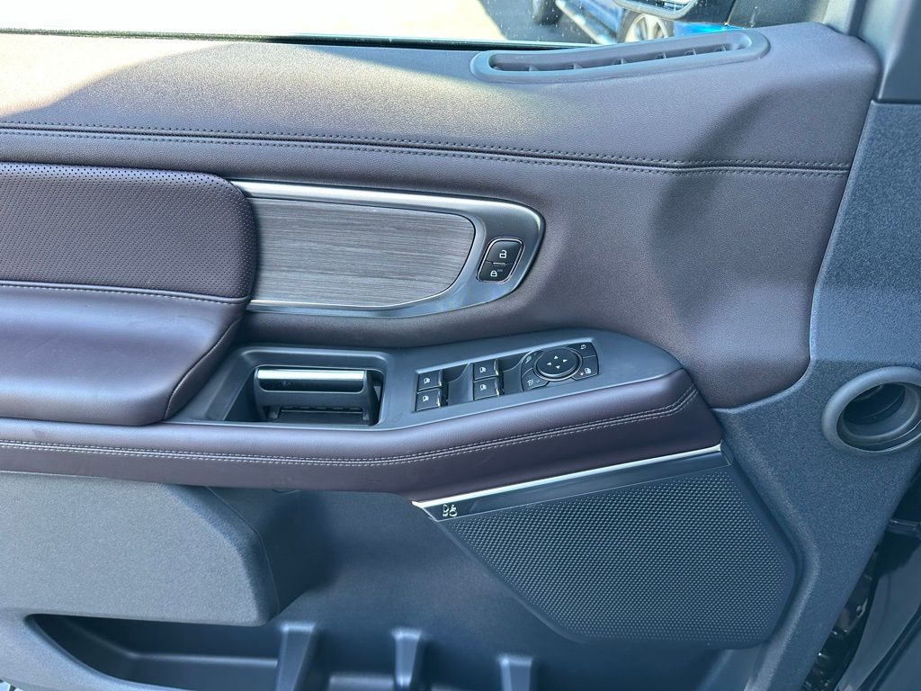 2026 Ford Expedition Max Platinum Gray at Grove City Ford