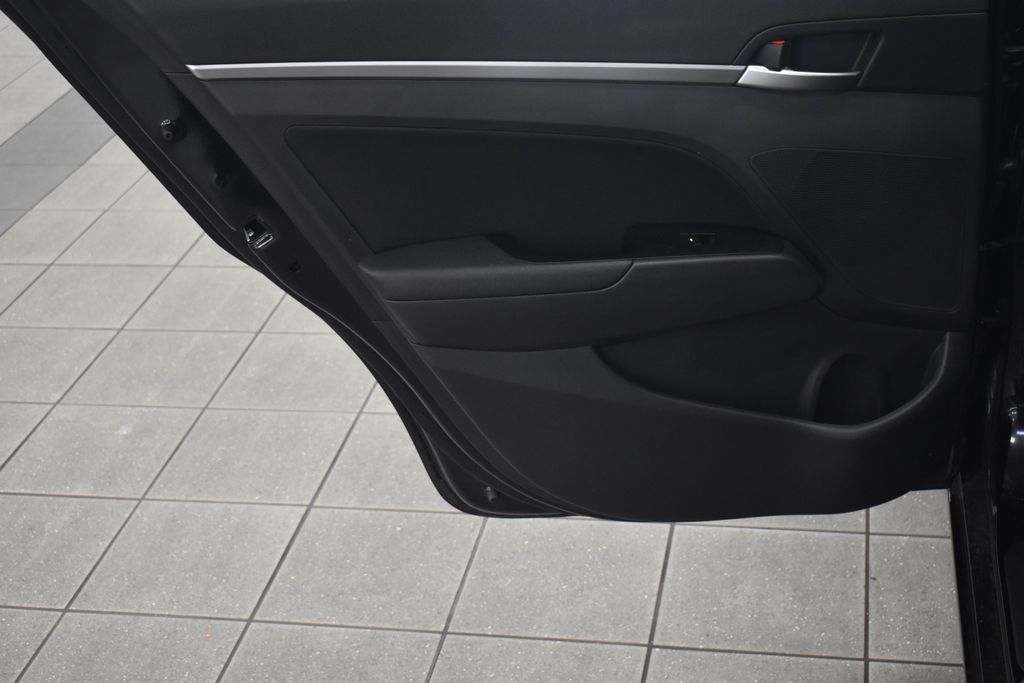 2019 Hyundai Elantra SEL 26