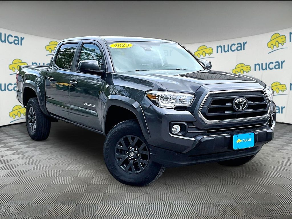 2023 Toyota Tacoma — photo 1