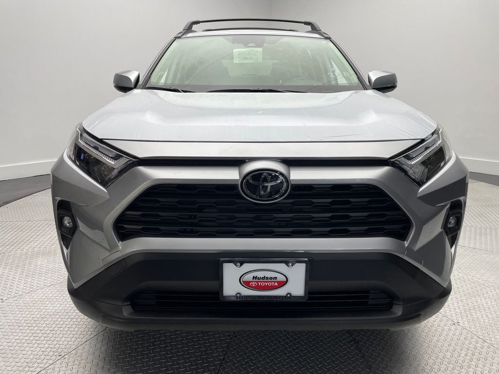 Thumbnail: 2025 Toyota RAV4 - 2