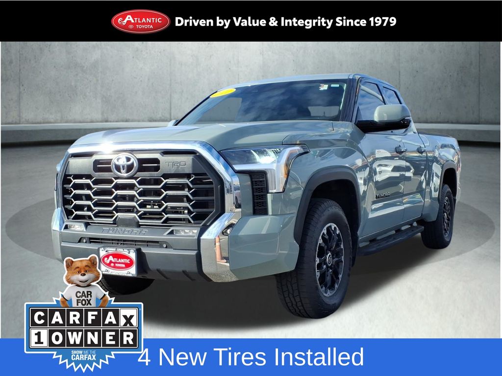 2022 Toyota Tundra SR5 Double Cab 4WD