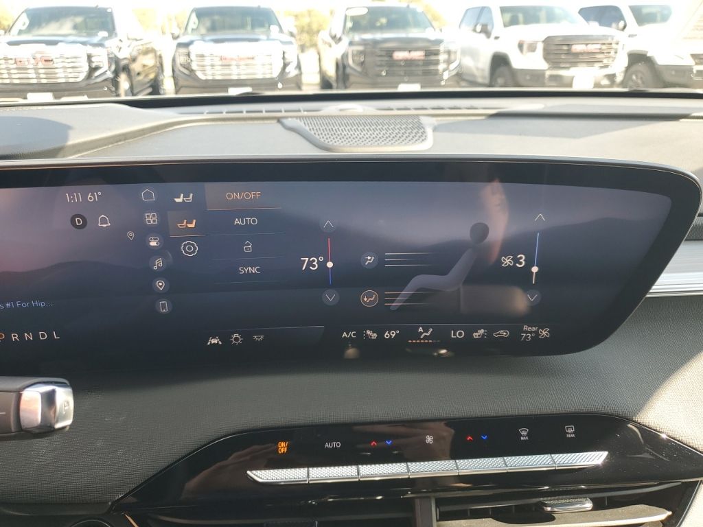 Used Car 2025 Buick Enclave  Preferred For Sale Under $40,000 In Austin, Texas