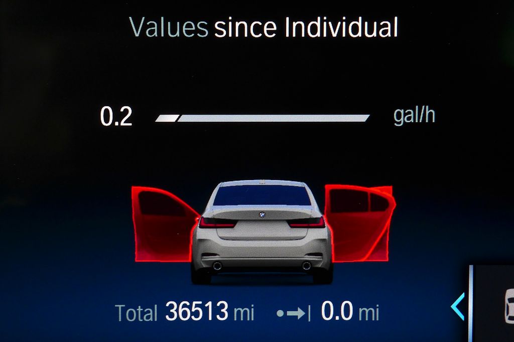 Thumbnail: 2023 BMW 3 Series - 32