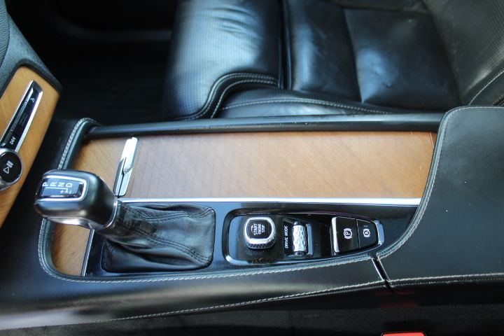 Used Car 2018 Volvo Xc90  T6 Inscription For Sale Under $20,000 In Georgetown, Texas