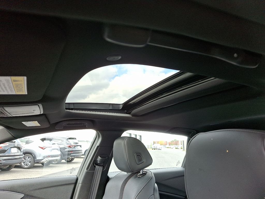 Thumbnail: 2022 Acura TLX - 15