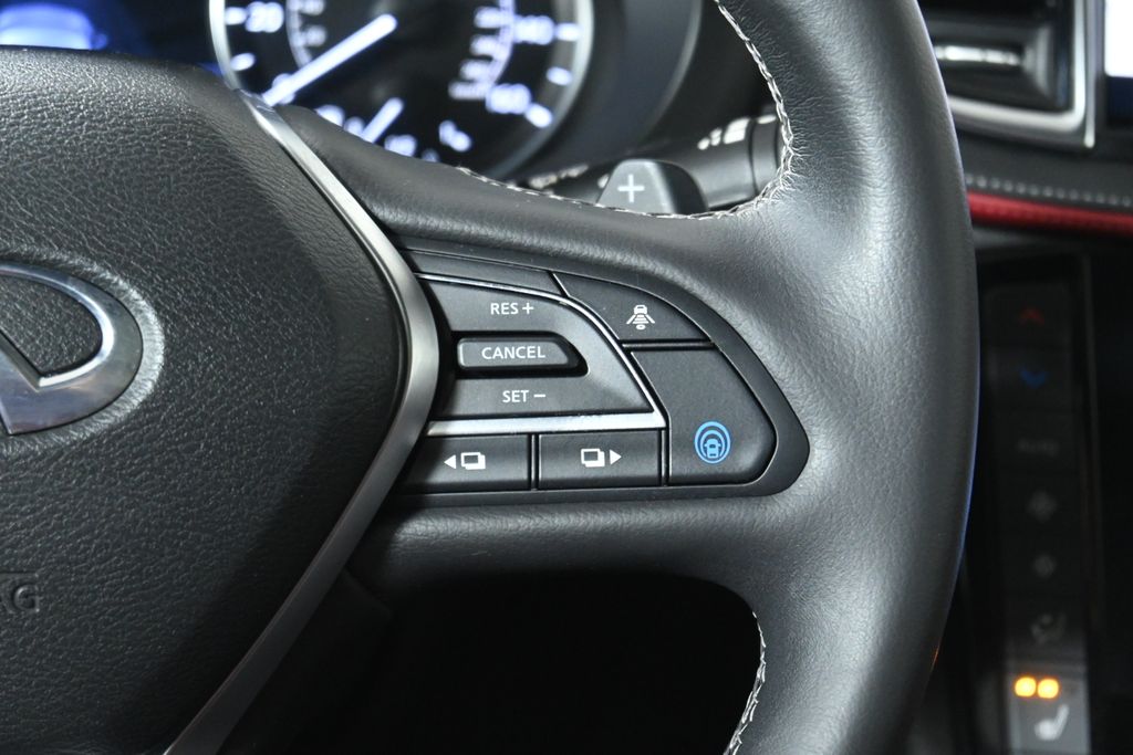 Thumbnail: 2023 INFINITI QX50 - 17