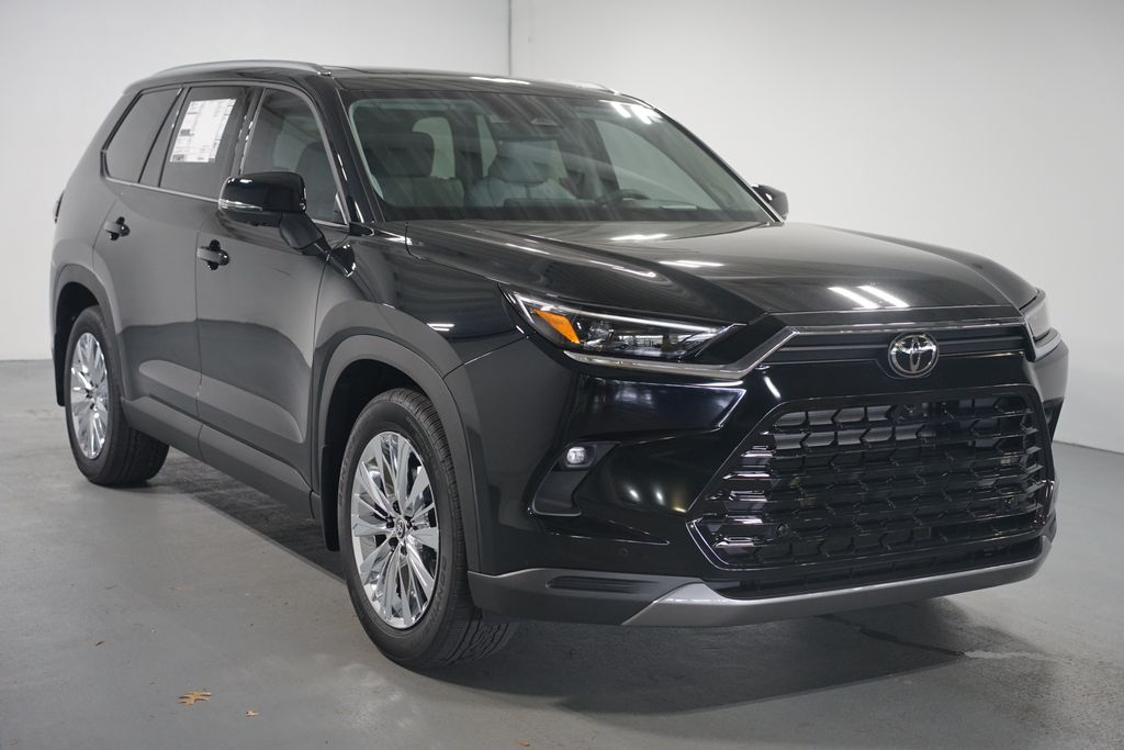 Thumbnail: 2026 Toyota Grand Highlander - 3
