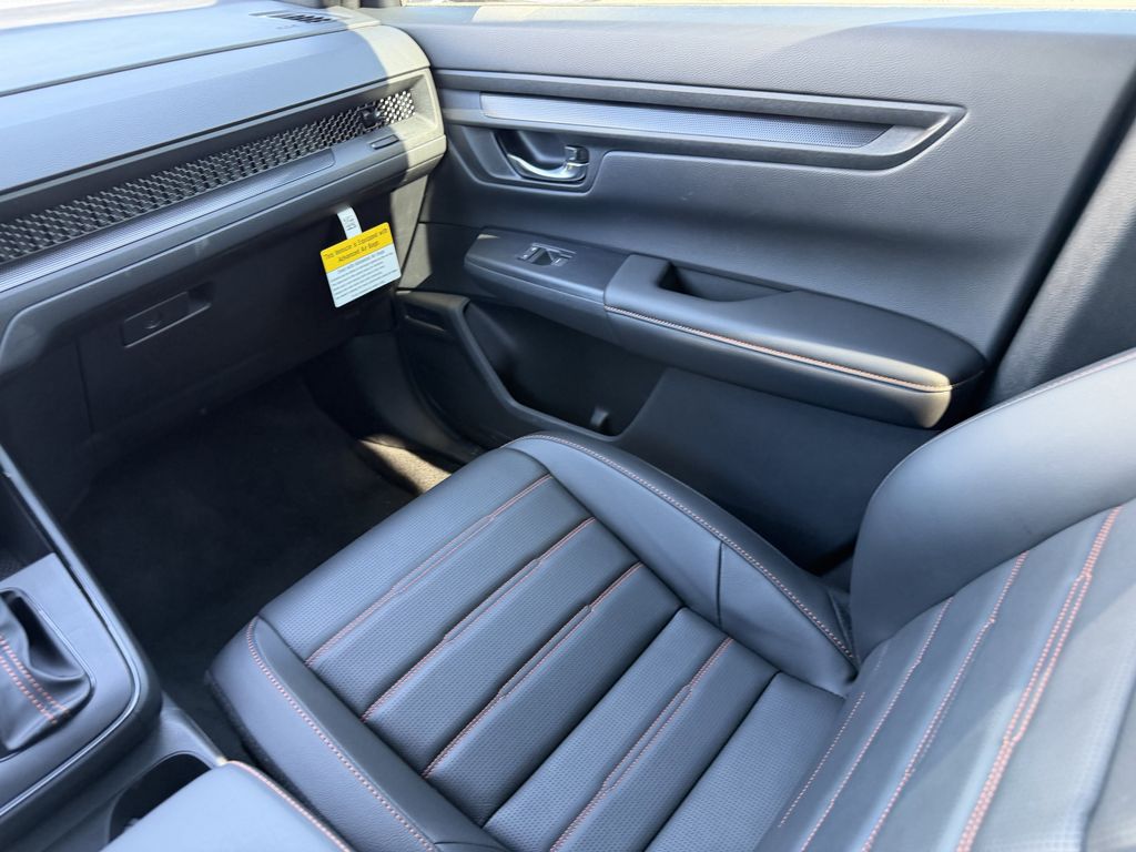 new 2026 Honda CR-V Hybrid car, priced at $41,675