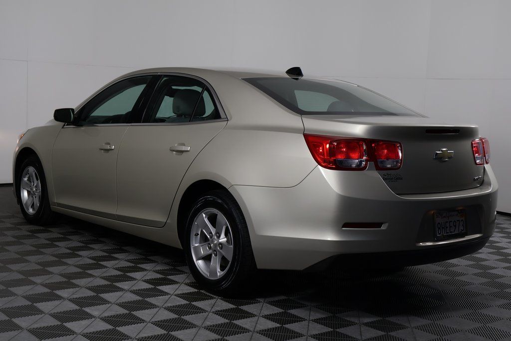 2013 Chevrolet Malibu LS 6