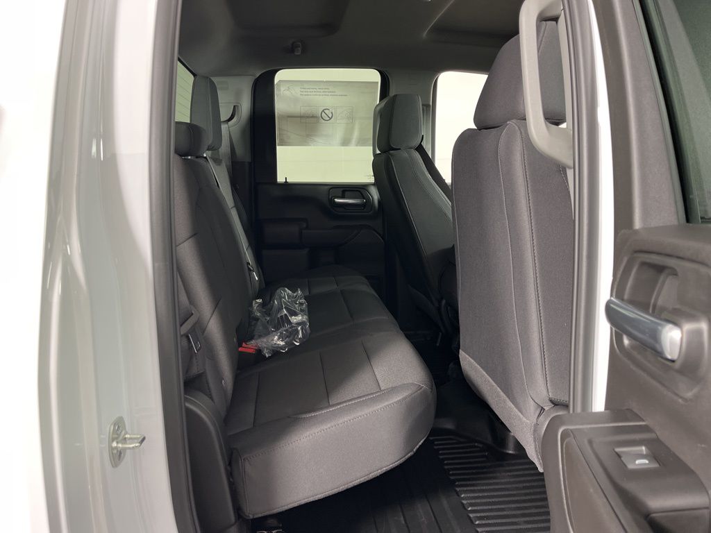 2025 Chevrolet Silverado 2500 Work Truck 8