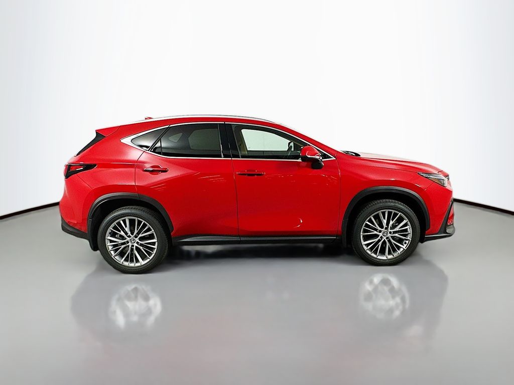 2025 Lexus NX 350 Premium 4