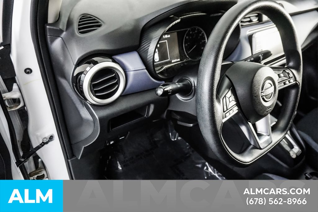 Used 2024 White Nissan 1.6 SV image 30