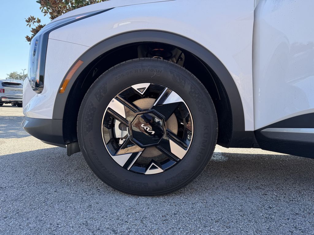 new 2026 Kia Sportage car, priced at $28,274