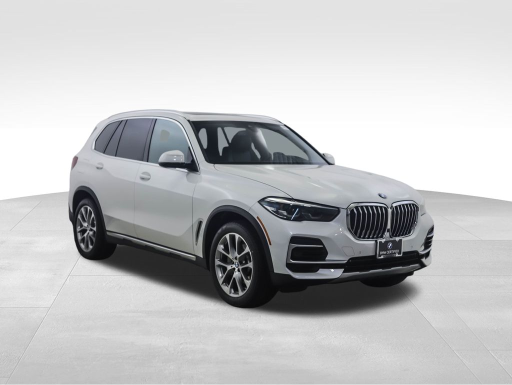 Thumbnail: 2022 BMW X5 - 8