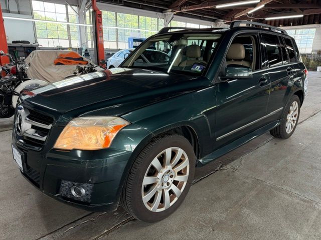 Jade Green Metallic 2010 Mercedes-Benz GLK SUV / Crossover All-Wheel Drive 7-Speed Automatic