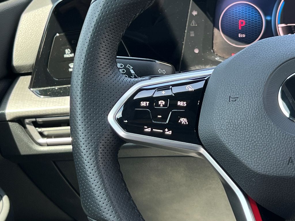 2022 Volkswagen Golf GTI 2.0T SE