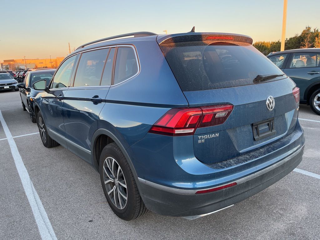 Thumbnail: 2020 Volkswagen Tiguan - 4