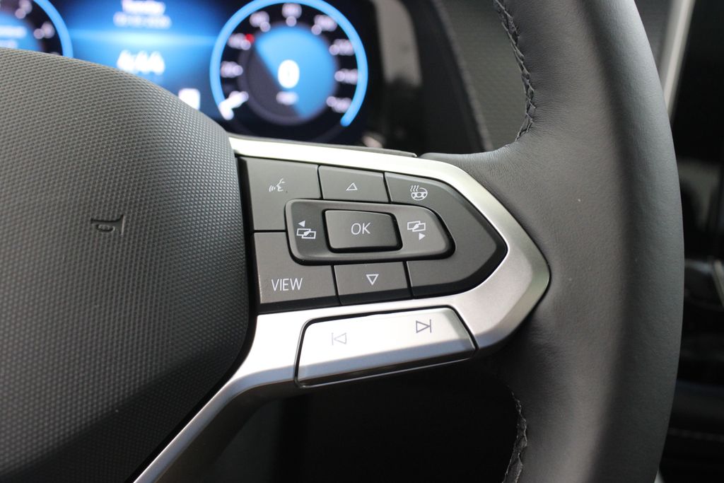 new 2026 Volkswagen Atlas Cross Sport car