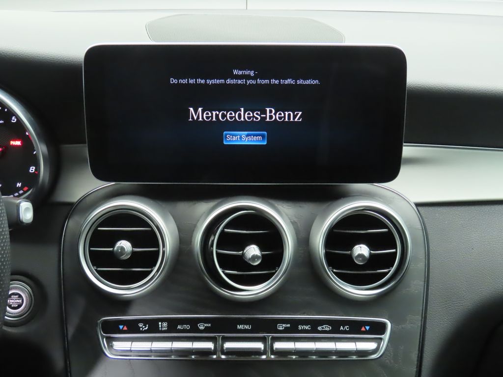 2022 Mercedes-Benz GLC 300 14