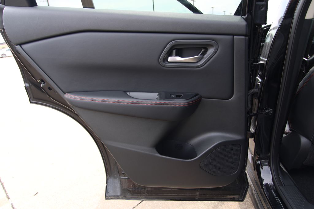 Used 2025 Nissan Rogue SUV