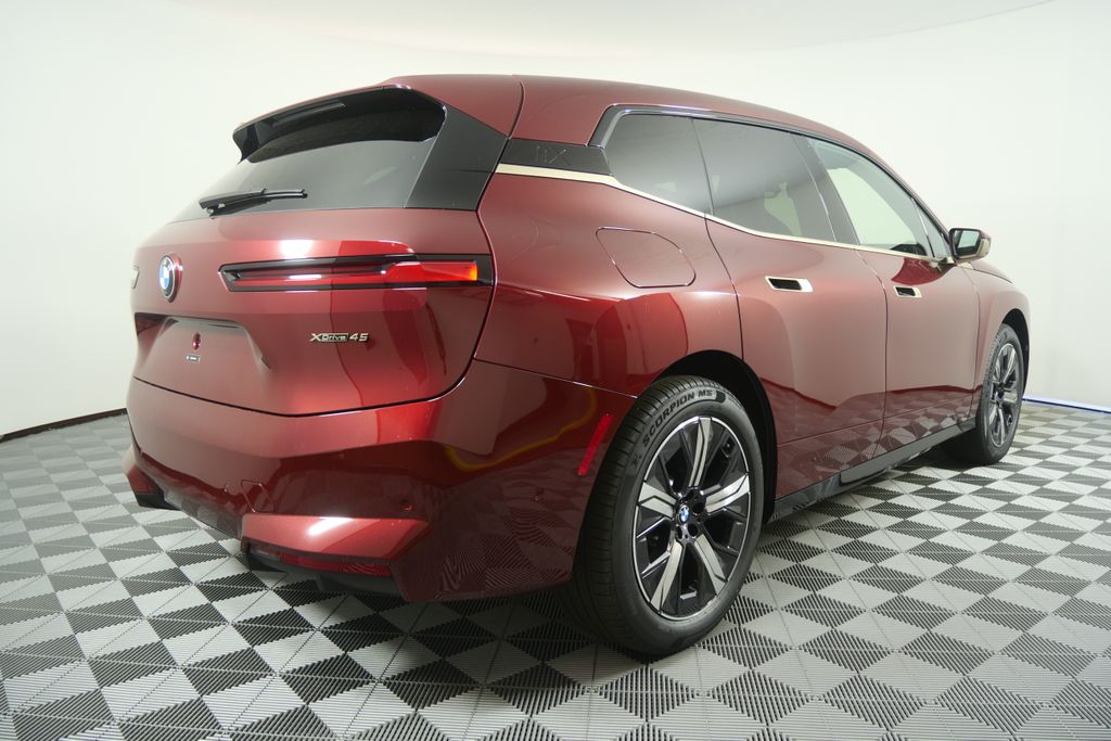 Thumbnail: 2026 BMW iX - 3