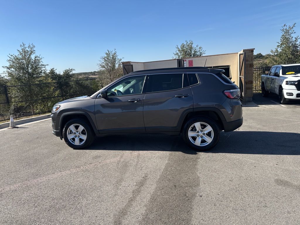 Used Car 2022 Jeep Compass  Latitude For Sale Under $20,000 In Austin, Texas