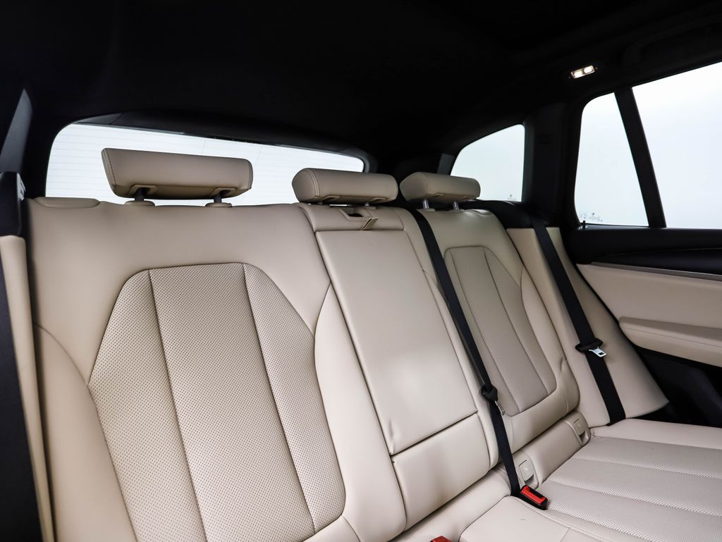 Thumbnail: 2023 BMW X3 - 28