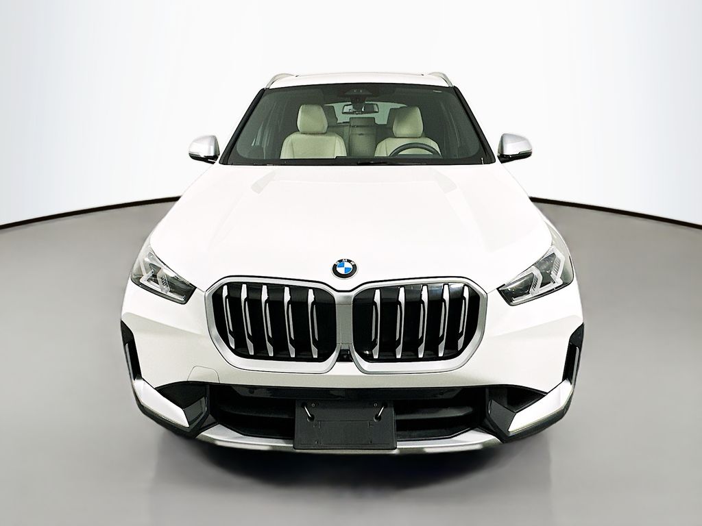 Thumbnail: 2023 BMW X1 - 2