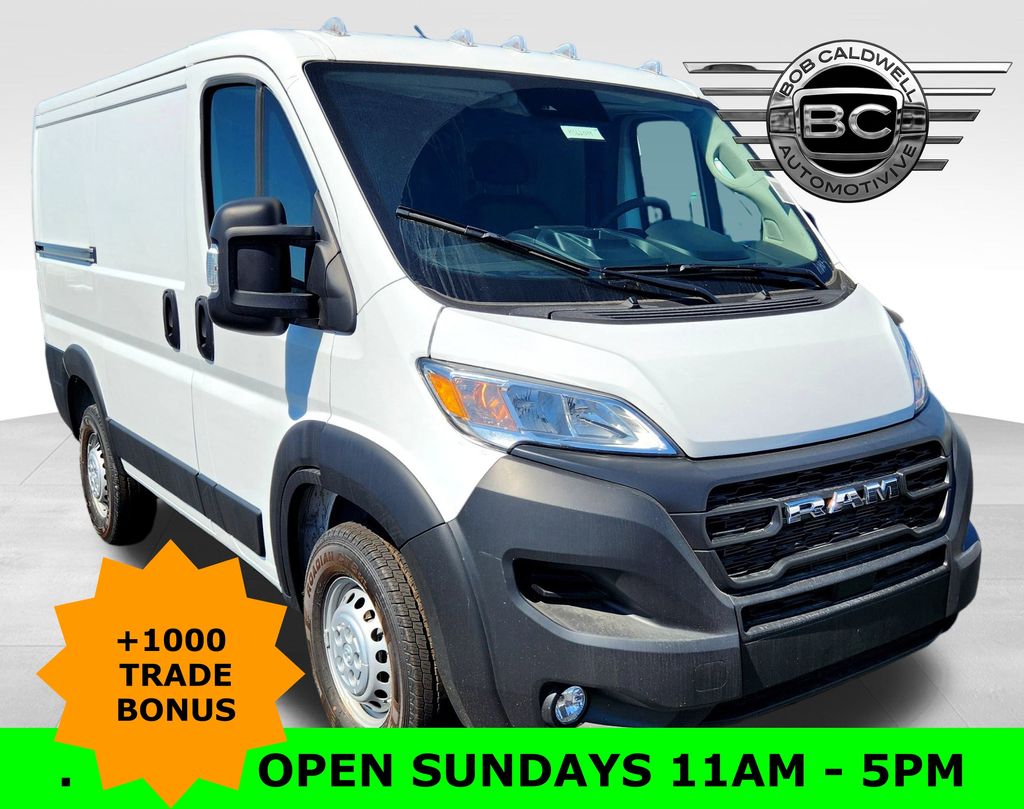 Bright White Clearcoat 2025 RAM ProMaster 1500 Tradesman 118 Low Roof Cargo Van FWD Van Front-Wheel Drive 9-Speed Automatic