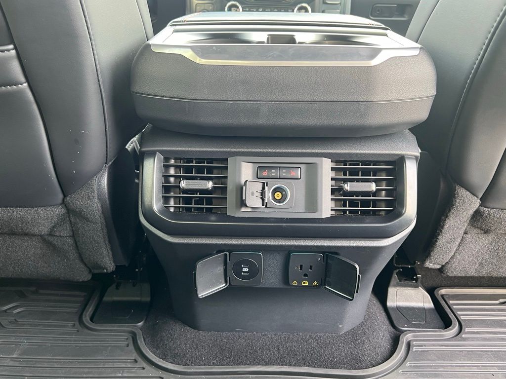 Thumbnail: 2025 Ford F-150 - 9