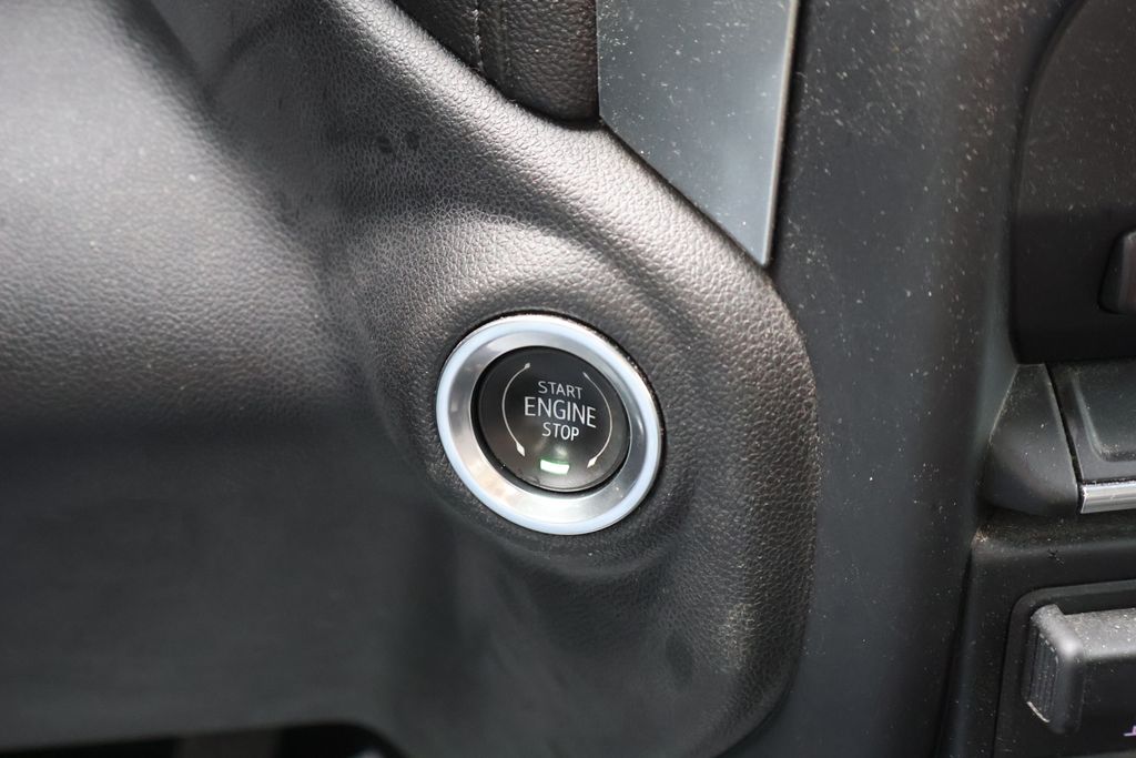 2019 Chevrolet Silverado 1500 LT 30