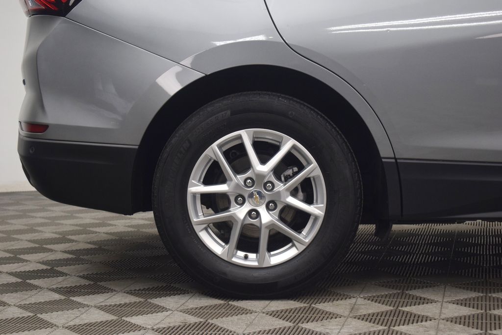 used 2024 Chevrolet Equinox car, priced at $21,000
